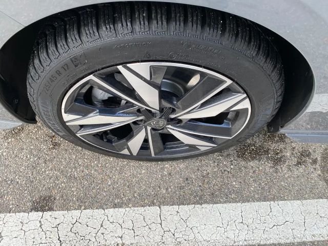 Peugeot 308 GT-Line Hybrid SW