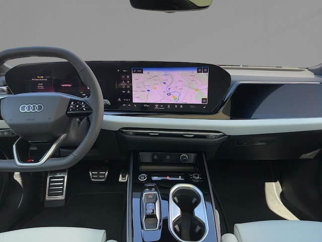 Audi A6 Avant Quattro S-Tronic