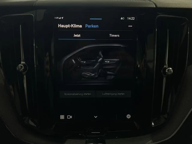 Volvo XC60 AWD Plus Recharge T8