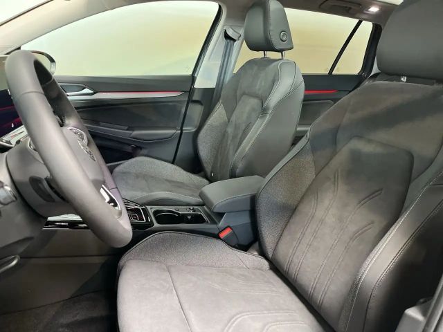 Volkswagen Golf 1.5 eTSI DSG Style Variant