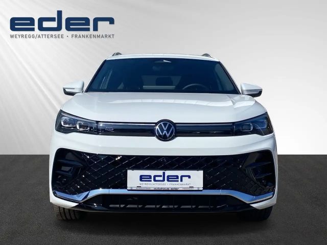 Volkswagen Tiguan 4Motion DSG R-Line