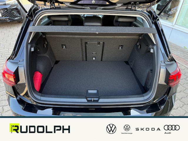 Volkswagen Golf 1.5 eTSI DSG Golf VIII