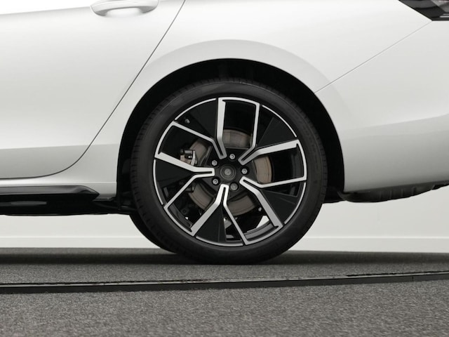 Volkswagen Passat 2.0 TSI R-Line Variant