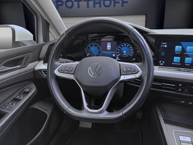 Volkswagen Golf 2.0 TDI DSG Life Variant