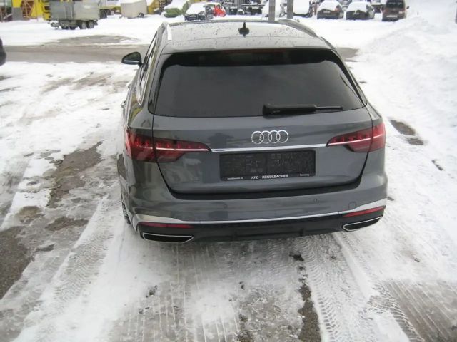 Audi A4 40 TDI S-Line