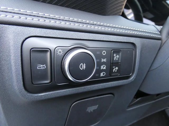 Ford Mustang Fastback GT 5.0 V8