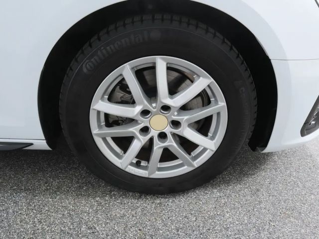 Audi A4 35 TFSI S-Line