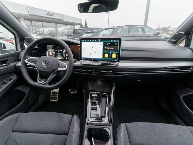 Volkswagen Golf 1.5 eTSI DSG