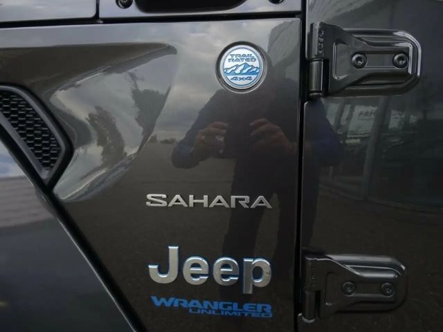 Jeep Wrangler 4xe Sahara