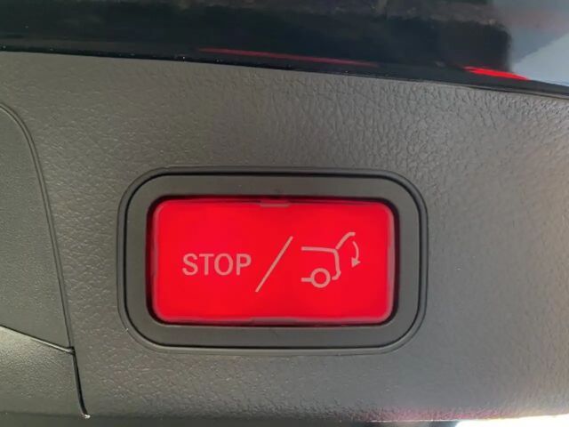 Mercedes-Benz GLA 200 Progressive