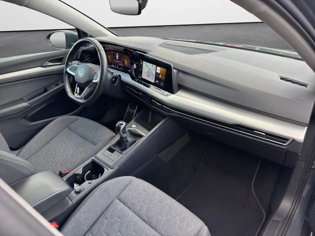 Volkswagen Golf 1.5 TSI Move Variant