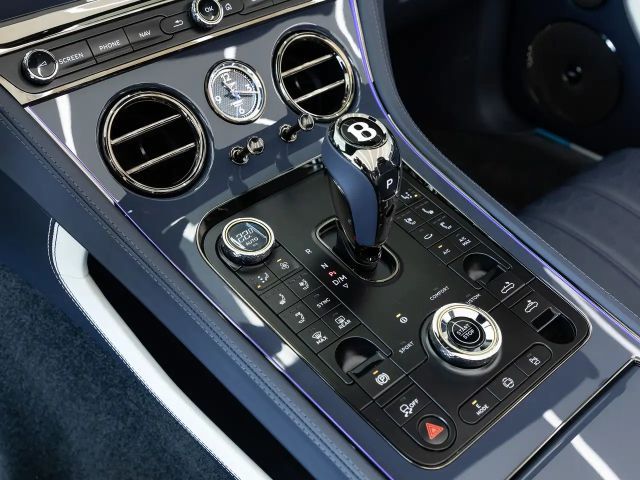 Bentley Continental GTC Hybrid