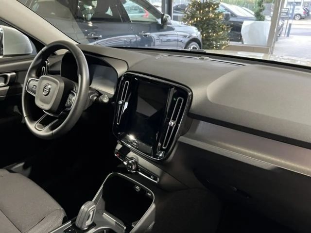 Volvo XC40 Momentum T3