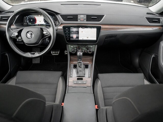 Skoda Superb 2.0 TDI Combi