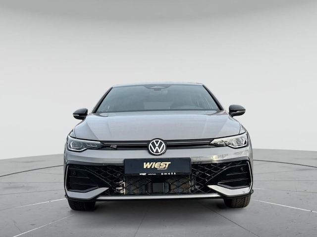 Volkswagen Golf 1.5 eTSI DSG R-Line