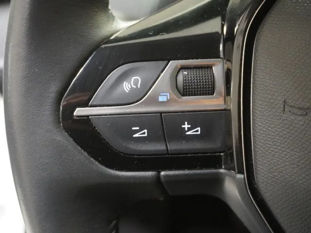 Peugeot E-208 208 e 50kWh LED/Navi