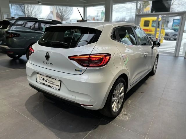 Renault Clio E-Tech Intens