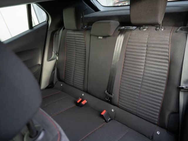 Peugeot 2008 Active Pack