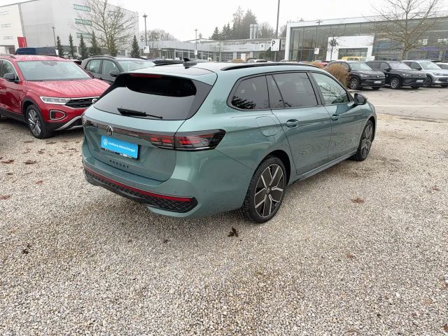 Volkswagen Passat R-Line eHybrid