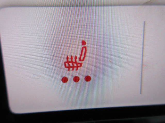 Volkswagen Golf 1.5 eTSI DSG IQ.Drive