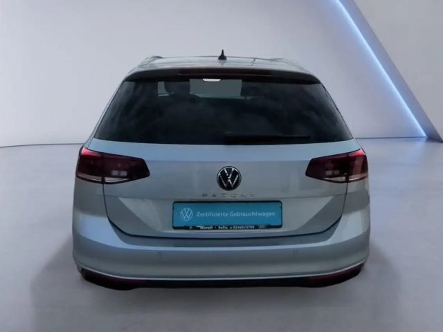 Volkswagen Passat 1.5 TSI Business DSG Variant