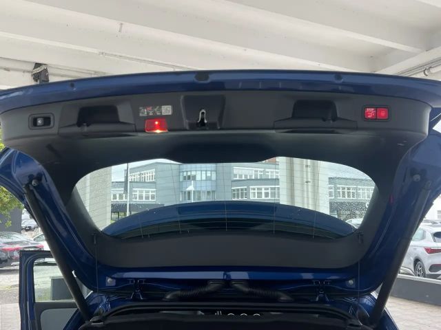 Mercedes-Benz GLA 200 Progressive