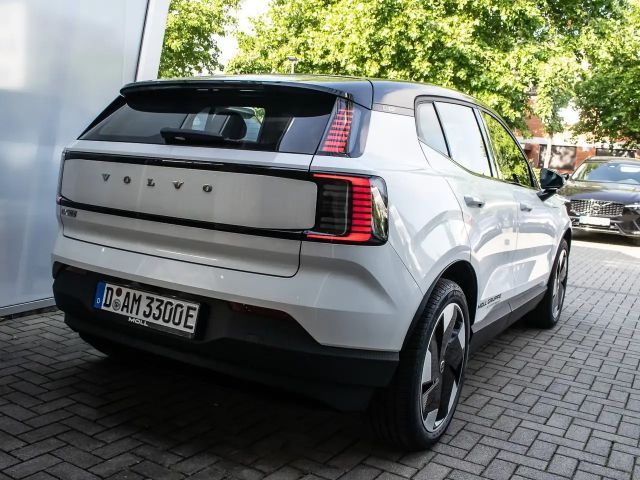 Volvo EX30 Extended range Plus Single motor