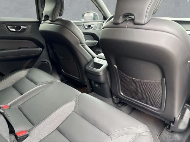 Volvo XC60 Dark Plus