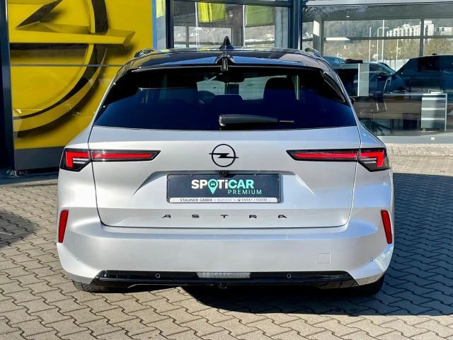 Opel Astra Sports Tourer Ultimate
