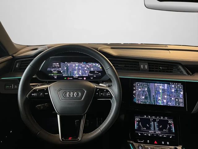 Audi Q8 e-tron 55 Quattro S-Line