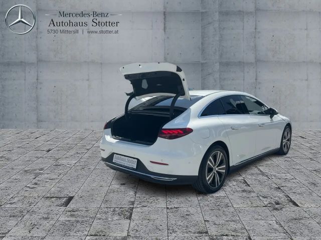 Mercedes-Benz EQE SUV 300