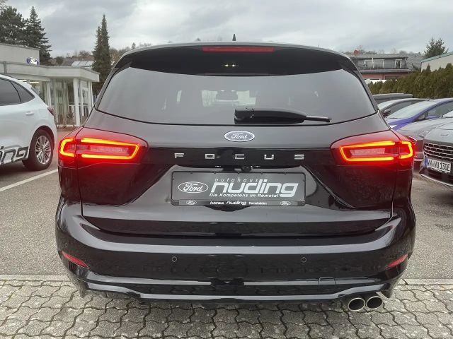 Ford Focus EcoBoost ST Line Wagon