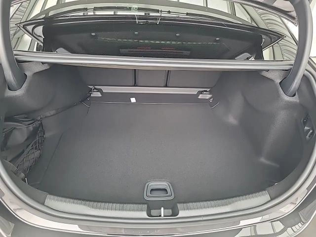 Mercedes-Benz C 200 C 200 d Sedan