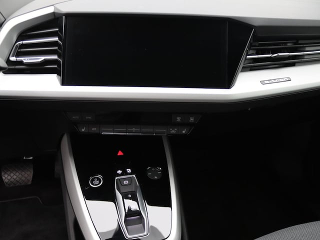 Audi Q4 e-tron SUV 45 e-tron Audi Q4 e-tron