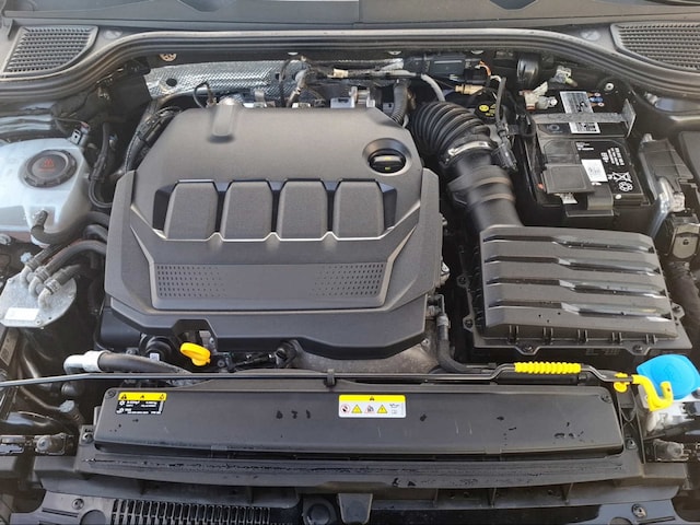 Volkswagen Golf 2.0 TDI DSG Life