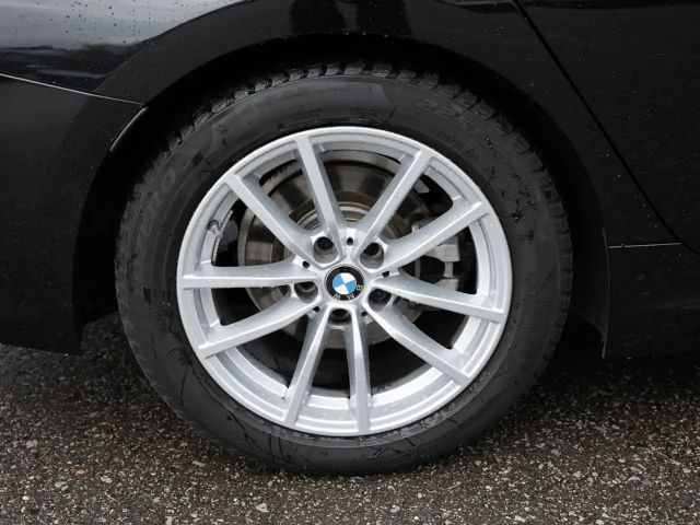 BMW 318 318i M-Sport Touring