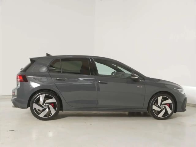 Volkswagen Golf 2.0 TSI DSG GTI Style