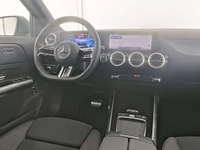 Mercedes-Benz EQA 350 4MATIC AMG Line