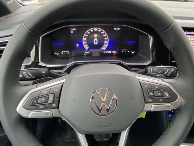 Volkswagen Polo 1.0 TSI DSG R-Line