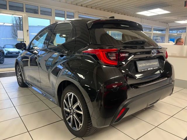 Toyota Yaris Comfort Hybride Team D