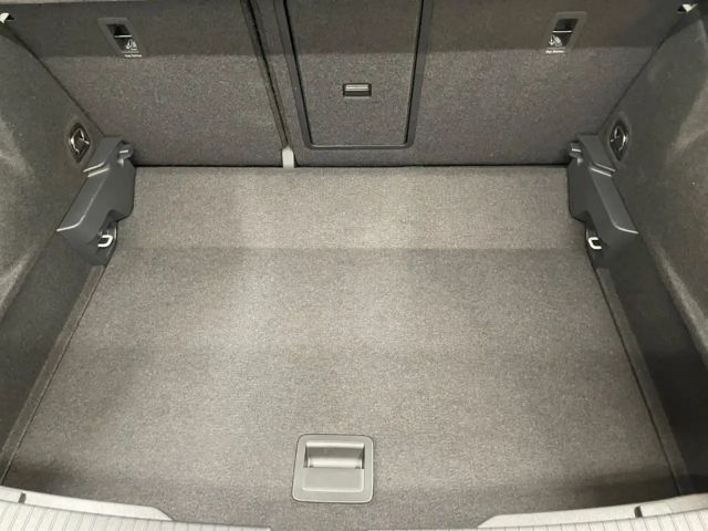 Volkswagen T-Roc 1.0 TSI Life Plus