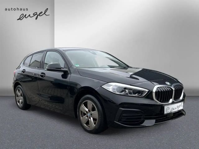 BMW 118 118i Advantage pakket Sedan