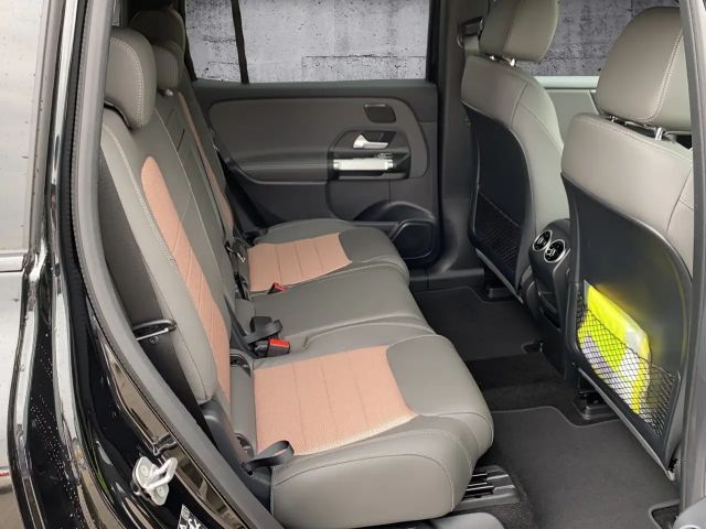 Mercedes-Benz EQB 300 4MATIC