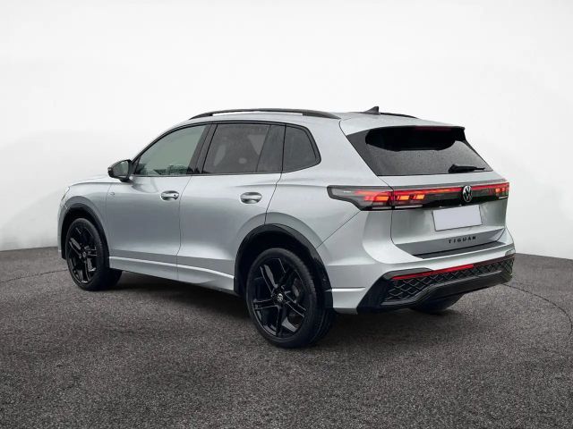 Volkswagen Tiguan DSG R-Line