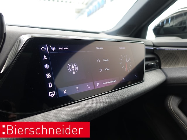 Audi A6 Avant Quattro S-Tronic