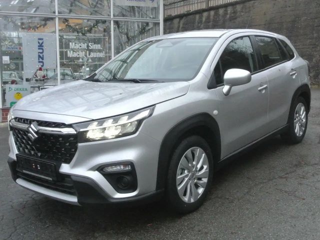 Suzuki SX4 S-Cross Hybrid