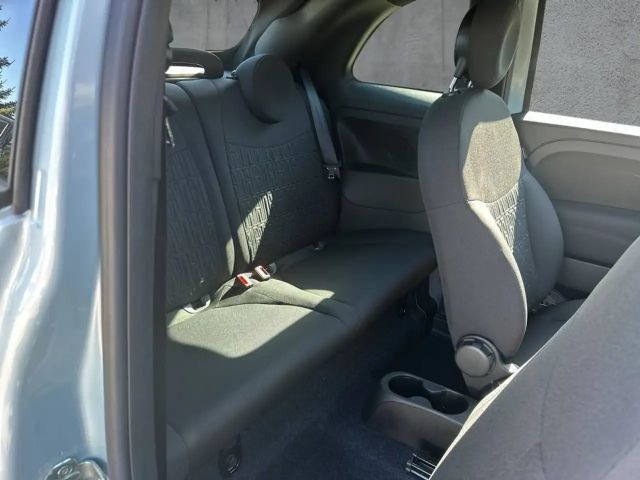 Fiat 500 Cabrio 1.0 Hybrid 51 kW