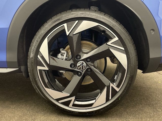 Volkswagen T-Roc 1.5 eTSI DSG R-Line