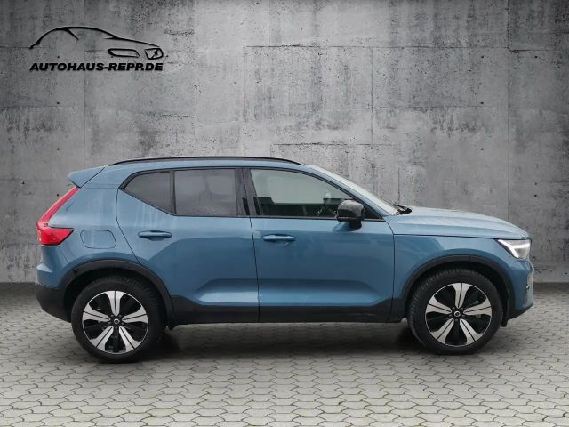 Volvo XC40 Dark Plus T5
