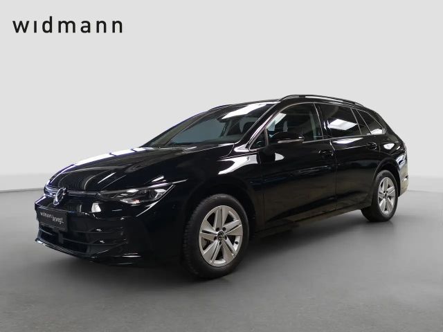 Volkswagen Golf 1.5 TSI Life Variant